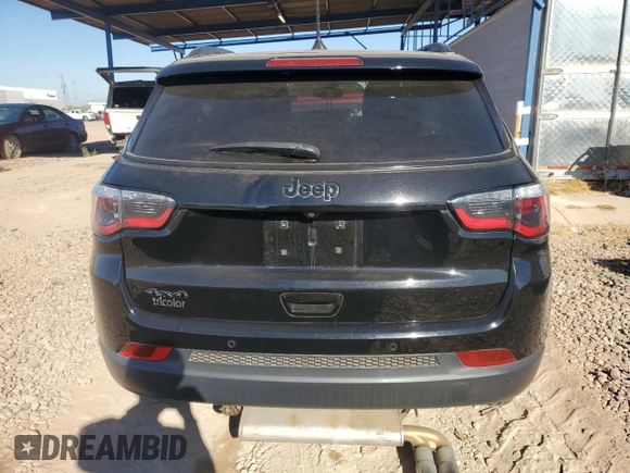 2019 Jeep Compass High Altitude z VIN 3C4NJDCBXKT670605, wystawiony jako Copart lot #84103494 z przebiegiem 76 347 mil mil oraz Szkoda całkowita • Salvage title. Historia ofert i sprzedaży dostępna na DreamBid. Obrazek 6.