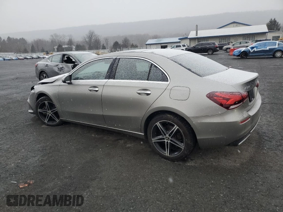 2019 Mercedes-Benz A 220 with VIN WDD3G4FB0KW035183, listed as a Copart auction lot 45125945 with 39,633 mi miles and Salvage Title. Bid and sale history available at DreamBid. Image 2.