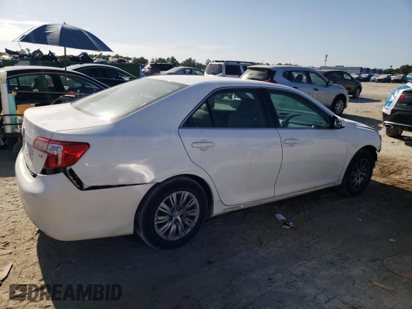 2014 Toyota Camry L with VIN 4T1BF1FK5EU328869, listed as a Copart auction lot 55331505 with 260,527 mi miles and Salvage Title. Bid and sale history available at carsss.com. Image 3.