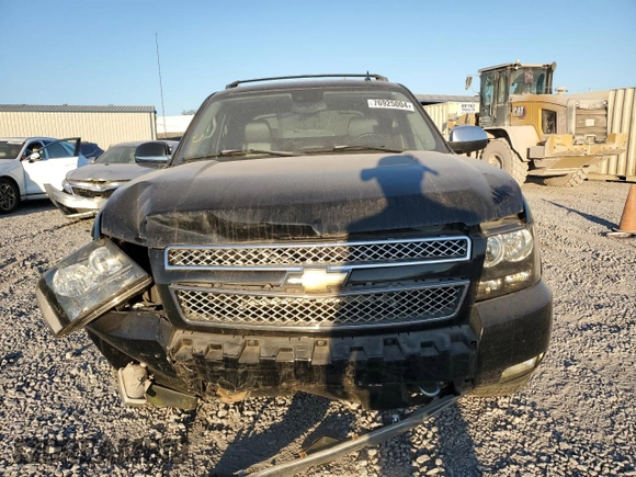 2007 Chevrolet Avalanche LT w/3LT with VIN 3GNEC12097G269630, listed as a Copart auction lot 76925004 with 177,069 mi miles and Salvage Title. Bid and sale history available at carsss.com. Image 5.