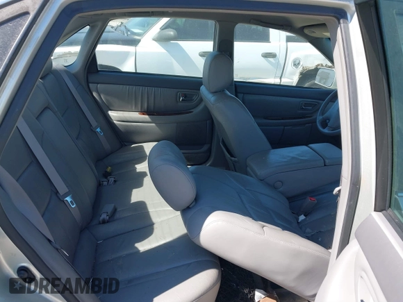 2000 Toyota Avalon XL with VIN 4T1BF28B3YU091810, listed as a IAAI auction lot 41666963 with 130,835 mi miles and . Bid and sale history available at DreamBid. Image 8.