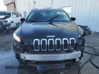 2017 Jeep Cherokee Latitude with VIN 1C4PJLCB3HD221543, listed as a Copart auction lot 84190664 with 112,626 mi miles and Salvage Title. Bid and sale history available at carsss.com. Image 5.