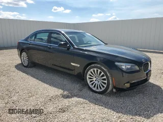 2009 BMW 7 Series 750Li z VIN WBAKB83559CY60221, wystawiony jako Copart lot #46941725 z przebiegiem 109 669 mil mil oraz Czysty tytuł • Clean title. Historia ofert i sprzedaży dostępna na DreamBid. Obrazek 4.