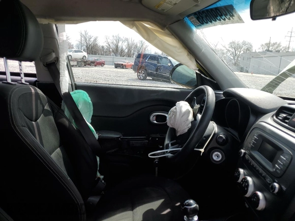 2016 Kia Soul with VIN KNDJN2A26G7848855, listed as a Copart auction lot 49990635 with 68,730 mi miles and Salvage Title. Bid and sale history available at carsss.com. Image 7.