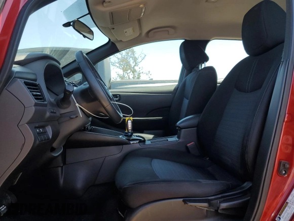 2018 Nissan LEAF S with VIN 1N4AZ1CP2JC303571, listed as a Copart auction lot 55249995 with 33,009 mi miles and Salvage Title. Bid and sale history available at DreamBid. Image 7.