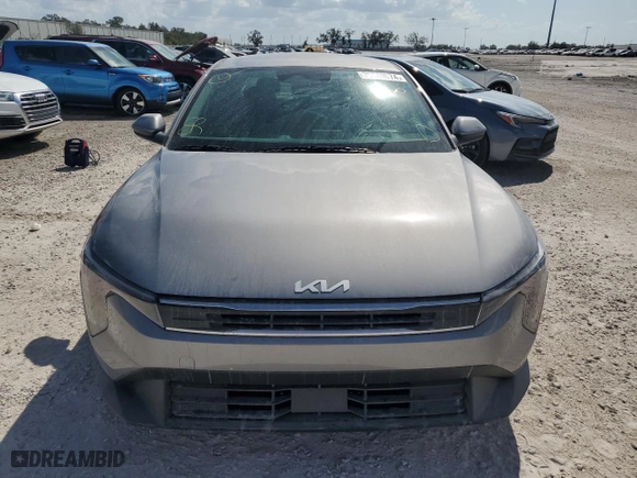 2025 Kia K4 LXS with VIN 3KPFT4DE1SE004812, listed as a Copart auction lot 76748974 with 187 mi miles and Non Repairable. Bid and sale history available at carsss.com. Image 5.