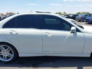 2011 Mercedes-Benz C 300 Sport z VIN WDDGF5EB3BR168224, wystawiony jako IAAI lot #42629358 z przebiegiem 134 692 mil mil oraz . Historia ofert i sprzedaży dostępna na DreamBid. Obrazek 14.