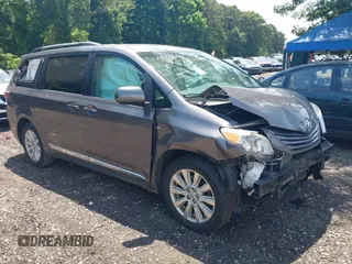 2017 Toyota Sienna LE z VIN 5TDJZ3DC2HS171132, wystawiony jako IAAI lot #42589064 z przebiegiem 95 945 mil mil oraz . Historia ofert i sprzedaży dostępna na DreamBid. Obrazek 1.