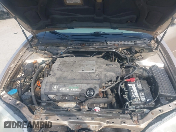 2001 Acura CL z VIN 19UYA42551A017082, wystawiony jako IAAI lot #42501762 z przebiegiem 118 750 mil mil oraz . Historia ofert i sprzedaży dostępna na DreamBid. Obrazek 10.