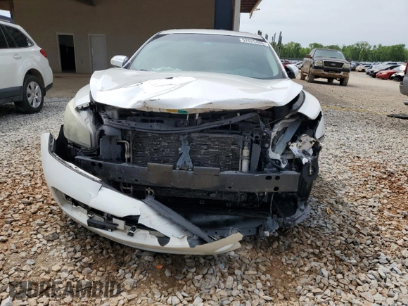 2014 Nissan Maxima S with VIN 1N4AA5AP8EC915538, listed as a Copart auction lot 52625465 with 199,189 mi miles and Salvage Title. Bid and sale history available at DreamBid. Image 5.