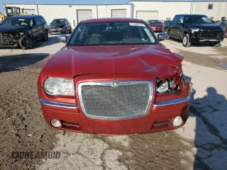 2009 Chrysler 300 Limited with VIN 2C3KA33VX9H584242, listed as a Copart auction lot 81348114 with 184,842 mi miles and Salvage Title. Bid and sale history available at carsss.com. Image 5.
