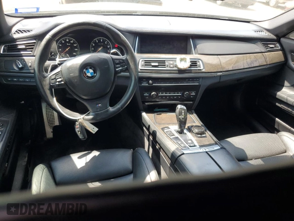 2014 BMW 7 Series ALPINA B7 с VIN WBAYE8C5XED136045, выставлен на аукционе Copart как лот 54751835 с пробегом 92 812 миль миль и Списание • Salvage title. История ставок и продаж доступна на DreamBid. Изображение 8.