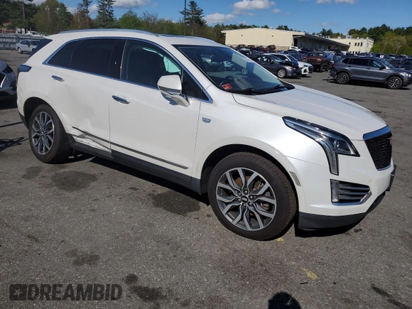 2017 Cadillac XT5 Luxury AWD z VIN 1GYKNDRS6HZ280840, wystawiony jako Copart lot #56240795 z przebiegiem 138 859 mil mil oraz Szkoda całkowita • Salvage title. Historia ofert i sprzedaży dostępna na DreamBid. Obrazek 4.