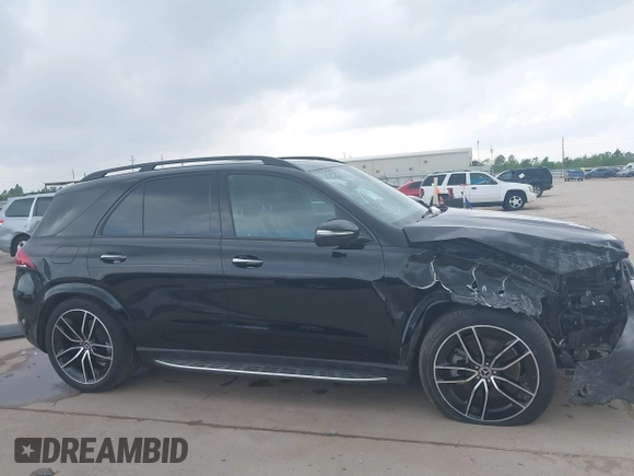 2021 Mercedes-Benz GLE 450 with VIN 4JGFB5KE6MA449902, listed as a IAAI auction lot 41933590 with 40,459 mi miles and . Bid and sale history available at DreamBid. Image 14.