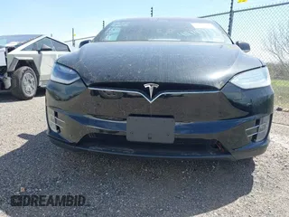 2019 Tesla Model X 75D with VIN 5YJXCDE2XKF161371, listed as a IAAI auction lot 41174741 with 34,979 mi miles. Bid and sale history available at carsss.com. Image 18.