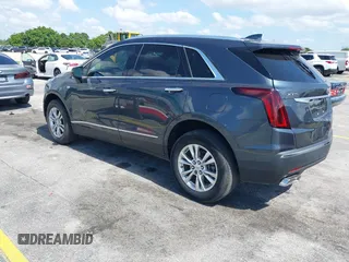 2020 Cadillac XT5 Luxury FWD z VIN 1GYKNAR45LZ224459, wystawiony jako IAAI lot #42295055 z przebiegiem 69 751 mil mil oraz . Historia ofert i sprzedaży dostępna na DreamBid. Obrazek 3.