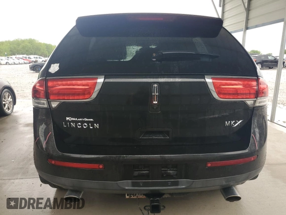 2011 Lincoln MKX z VIN 2LMDJ6JK7BBJ17139, wystawiony jako Copart lot #55166405 z przebiegiem 193 944 mil mil oraz Czysty tytuł • Clean title. Historia ofert i sprzedaży dostępna na DreamBid. Obrazek 6.