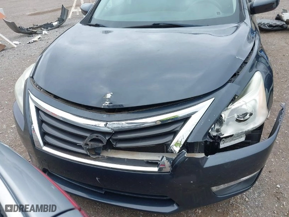 2013 Nissan Altima 2.5 SL with VIN 1N4AL3AP0DC263771, listed as a IAAI auction lot 41898458 with 79,788 mi miles. Bid and sale history available at carsss.com. Image 6.