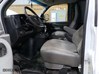 2009 GMC Savana Cargo Van with VIN 1GTGG25C791104713, listed as a Copart auction lot 86915354 with 0 mi miles and Clean Title. Bid and sale history available at carsss.com. Image 7.