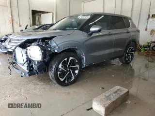 2022 Mitsubishi Outlander SE z VIN JA4J3UA8XNZ005596, wystawiony jako Copart lot #56474315 z przebiegiem 123 606 mil mil oraz Szkody całkowita. Historia ofert i sprzedaży dostępna na DreamBid. Obrazek 1.