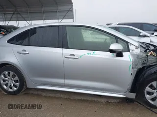 2020 Toyota Corolla LE with VIN JTDEPRAEXLJ079921, listed as a IAAI auction lot 41429471 with 97,752 mi miles. Bid and sale history available at carsss.com. Image 14.