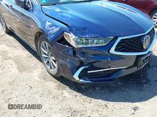 2020 Acura TLX w/Technology Pkg with VIN 19UUB1F51LA001890, listed as a IAAI auction lot 42046926 with 81,833 mi miles. Bid and sale history available at carsss.com. Image 18.