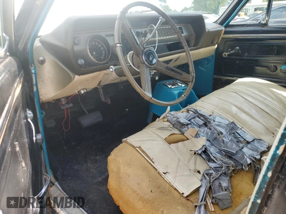 1967 Oldsmobile Cutlass with VIN 336697G151477, listed as a Copart auction lot 71653824 with 974,235 mi miles and Clean Title. Bid and sale history available at DreamBid. Image 8.