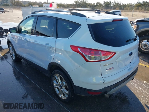 2013 Ford Escape SE with VIN 1FMCU0G9XDUD01410, listed as a IAAI auction lot 41758032 with 154,208 mi miles. Bid and sale history available at carsss.com. Image 3.