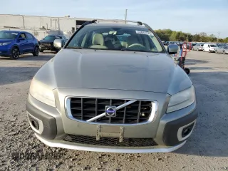 2008 Volvo XC70 with VIN YV4BZ982381039094, listed as a Copart auction lot 53694375 with 138,755 mi miles and Salvage Title. Bid and sale history available at carsss.com. Image 5.