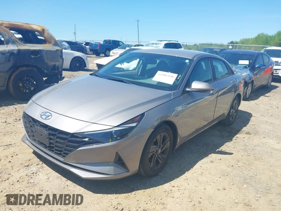 2022 Hyundai Elantra SEL with VIN KMHLM4AGXNU283362, listed as a IAAI auction lot 41981190 with 23,575 mi miles and . Bid and sale history available at DreamBid. Image 17.