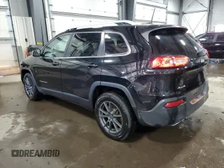 2018 Jeep Cherokee Latitude z VIN 1C4PJMCXXJD532040, wystawiony jako Copart lot #46475515 z przebiegiem 103 811 mil mil oraz Szkoda całkowita • Salvage title. Historia ofert i sprzedaży dostępna na DreamBid. Obrazek 2.