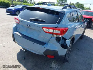 2019 Subaru Crosstrek Limited with VIN JF2GTAMC8KH380680, listed as a IAAI auction lot 41969120 with 31,068 mi miles. Bid and sale history available at carsss.com. Image 6.