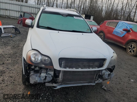 2010 Volvo XC90 with VIN YV4982CT8A1562593, listed as a Copart auction lot 84304464 with 138,932 mi miles and Salvage Title. Bid and sale history available at DreamBid. Image 5.