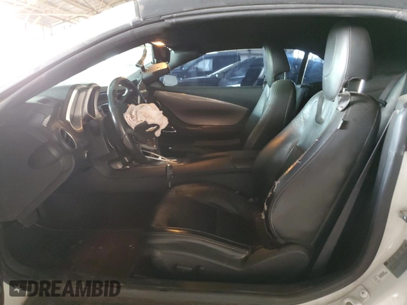 2012 Chevrolet Camaro 2LT z VIN 2G1FC3D33C9108381, wystawiony jako Copart lot #51167505 z przebiegiem 135 692 mil mil oraz Szkoda całkowita • Salvage title. Historia ofert i sprzedaży dostępna na DreamBid. Obrazek 7.
