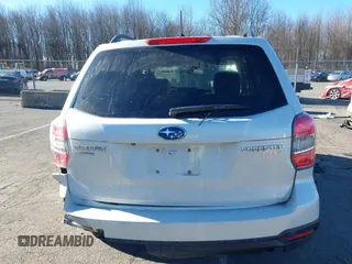 2015 Subaru Forester 2.5i Premium with VIN JF2SJADC8FG518276, listed as a IAAI auction lot 41330776 with 137,209 mi miles. Bid and sale history available at carsss.com. Image 17.