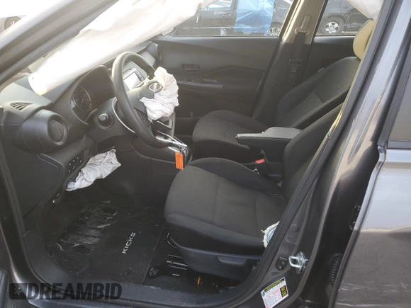 2024 Nissan Kicks S with VIN 3N1CP5BV6RL550465, listed as a Copart auction lot 41500095 with 956 mi miles and Salvage Title. Bid and sale history available at DreamBid. Image 7.
