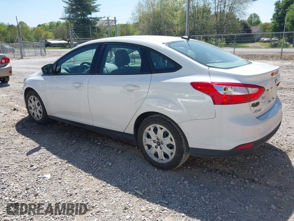 2012 Ford Focus SE with VIN 1FAHP3F22CL381061, listed as a IAAI auction lot 42036836 with 130,437 mi miles. Bid and sale history available at carsss.com. Image 3.