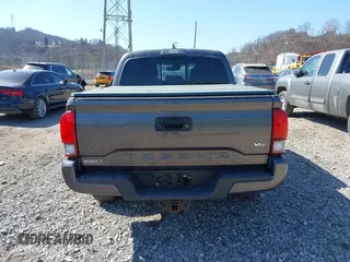 2018 Toyota Tacoma SR with VIN 5TFCZ5AN9JX123749, listed as a IAAI auction lot 41768884 with 42,852 mi miles and . Bid and sale history available at DreamBid. Image 16.