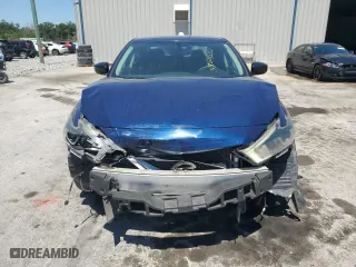 2017 Nissan Maxima Platinum with VIN 1N4AA6AP6HC385371, listed as a Copart auction lot 53224515 with 104,266 mi miles and Salvage Title. Bid and sale history available at carsss.com. Image 5.