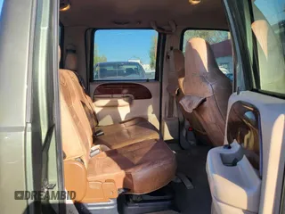 2004 Ford F-350 XL с VIN 1FTSW31P34ED39316, выставлен на аукционе Copart как лот 61981365 с пробегом 212 991 миль миль и Чистый • Clean title. История ставок и продаж доступна на DreamBid. Изображение 6.