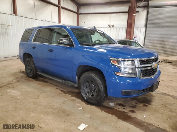 2017 Chevrolet Tahoe Commercial with VIN 1GNSKDEC7HR303353, listed as a Copart auction lot 44195565 with 158,519 mi miles and Clean Title. Bid and sale history available at carsss.com. Image 4.