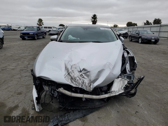2018 Honda Clarity with VIN JHMZC5F16JC021736, listed as a Copart auction lot 71761784 with 93,541 mi miles and Salvage Title. Bid and sale history available at DreamBid. Image 5.