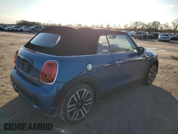 2023 MINI Convertible Cooper S z VIN WMW43DL00P3P78560, wystawiony jako Copart lot #85902444 z przebiegiem Nie podano mil oraz Nie do naprawy • Non repairable. Historia ofert i sprzedaży dostępna na DreamBid. Obrazek 3.