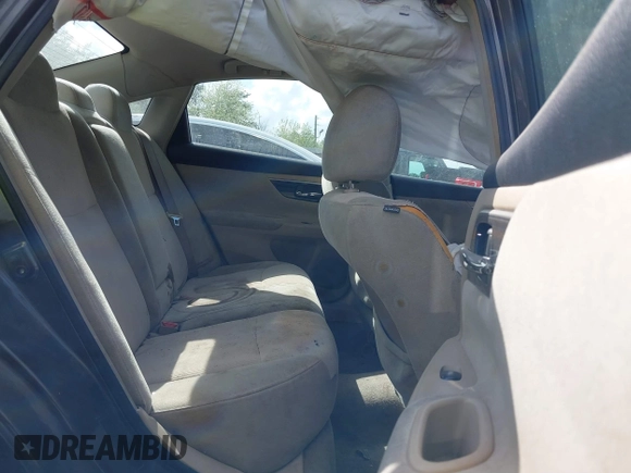2013 Nissan Altima SV with VIN 1N4AL3AP6DN555283, listed as a IAAI auction lot 41791647 with 198,733 mi miles and . Bid and sale history available at DreamBid. Image 8.