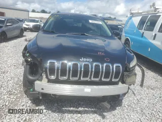 2014 Jeep Cherokee Latitude z VIN 1C4PJMCS5EW252136, wystawiony jako Copart lot #58525335 z przebiegiem 111 193 mil mil oraz Szkoda całkowita • Salvage title. Historia ofert i sprzedaży dostępna na DreamBid. Obrazek 5.