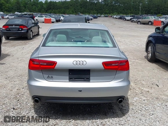 2015 Audi A6 Premium z VIN WAUCFAFC7FN034531, wystawiony jako IAAI lot #42172539 z przebiegiem 57 565 mil mil oraz . Historia ofert i sprzedaży dostępna na DreamBid. Obrazek 16.