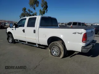2003 Ford Super Duty F-250 XL with VIN 1FTNW21S93ED16066, listed as a Copart auction lot 73352924 with 250,741 mi miles and Salvage Title. Bid and sale history available at carsss.com. Image 2.