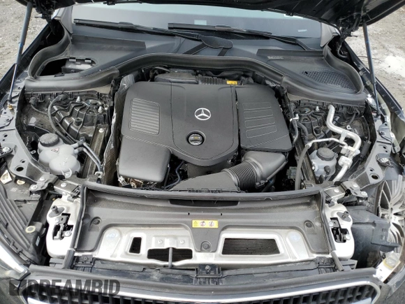2024 Mercedes-Benz GLC 300 z VIN W1NKM4HBXRF129263, wystawiony jako Copart lot #51747035 z przebiegiem 15 898 mil mil oraz Szkoda całkowita • Salvage title. Historia ofert i sprzedaży dostępna na DreamBid. Obrazek 12.