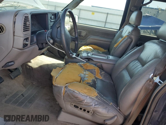 1997 GMC Suburban z VIN 1GKFK16R6VJ758513, wystawiony jako Copart lot #75034574 z przebiegiem 181 873 mil mil oraz Szkoda całkowita • Salvage title. Historia ofert i sprzedaży dostępna na DreamBid. Obrazek 7.