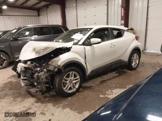2020 Toyota C-HR LE with VIN NMTKHMBX9LR111360, listed as a IAAI auction lot 41293693 with 1 mi miles. Bid and sale history available at carsss.com. Image 2.